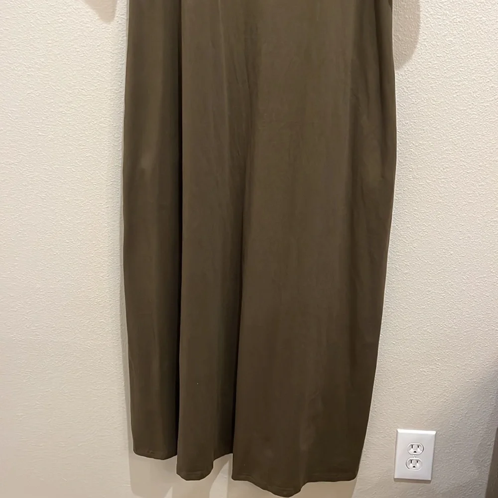 Cute Olive Green maxi dress, size XXL - Picture 3 of 6
